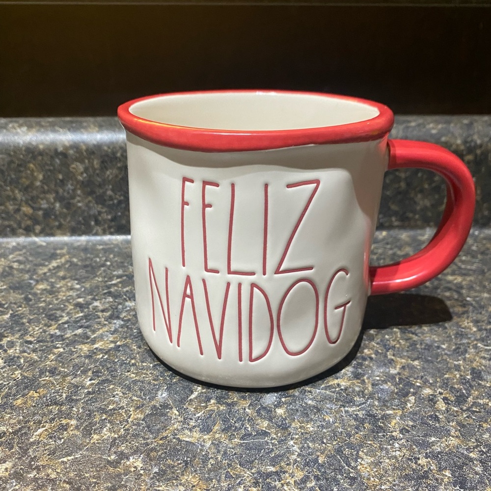 Rae Dunn Feliz Navidog